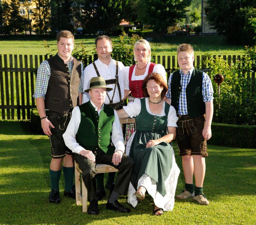 Fruehstueckspension Huber Fuschl am See Buitenkant foto